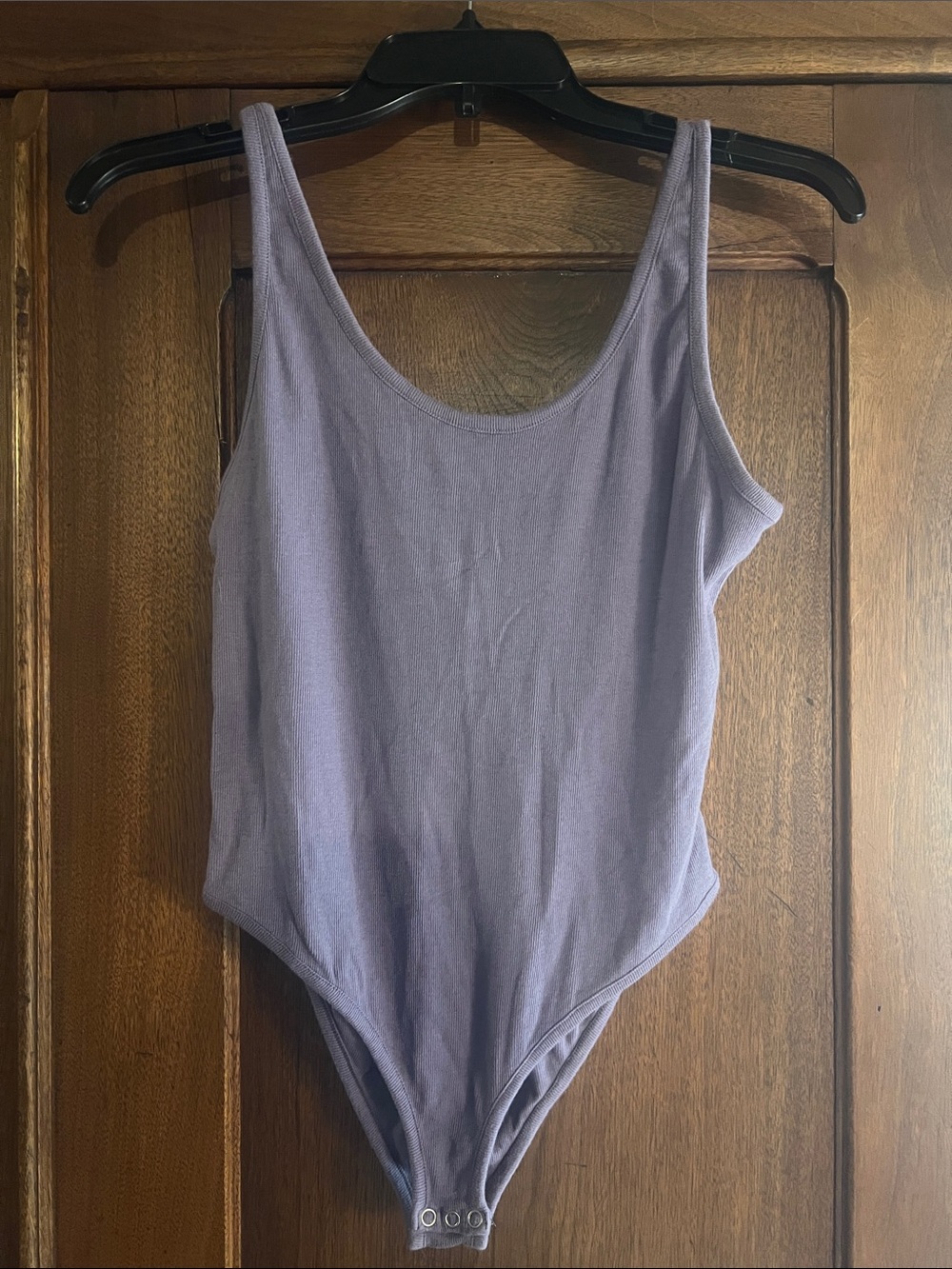 Women's Lavender Scoop Neck Bodysuit - Sleeveless Stretch Tank
